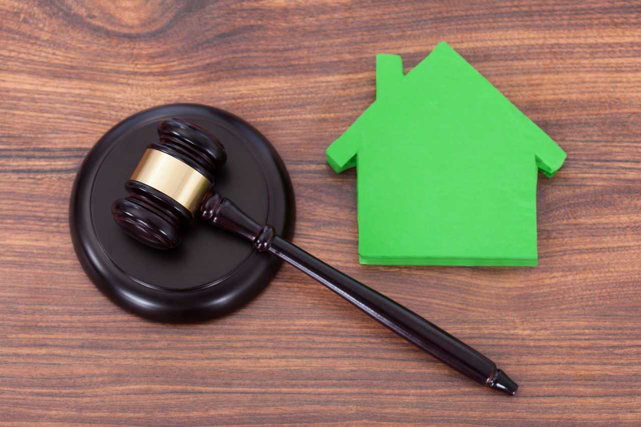 Property Law Attorney in Knoxville, Tennessee | Landry & Azevedo Attorneys At Law